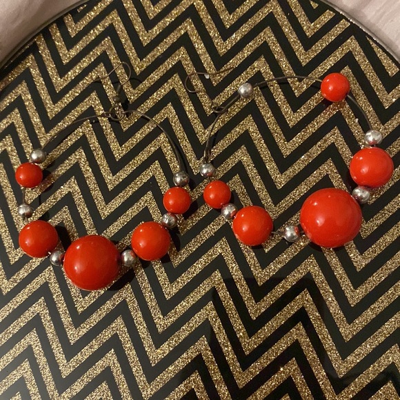 Traded *  🥳HP🥳 Red Earrings, Necklace and Bracelet Set - Picture 2 of 4